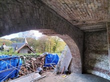 Rejointoiement d’un mur de soutainement en briques aux Petites Dalles  76